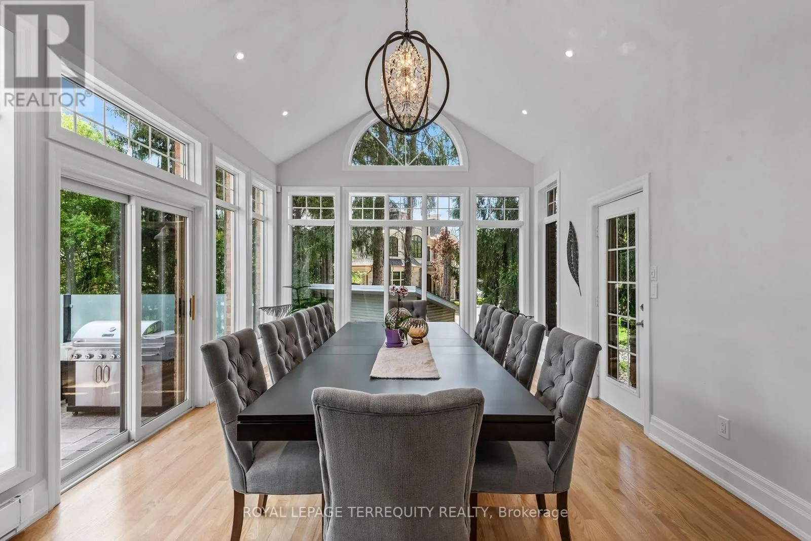 507 ROUGEMOUNT DRIVE
