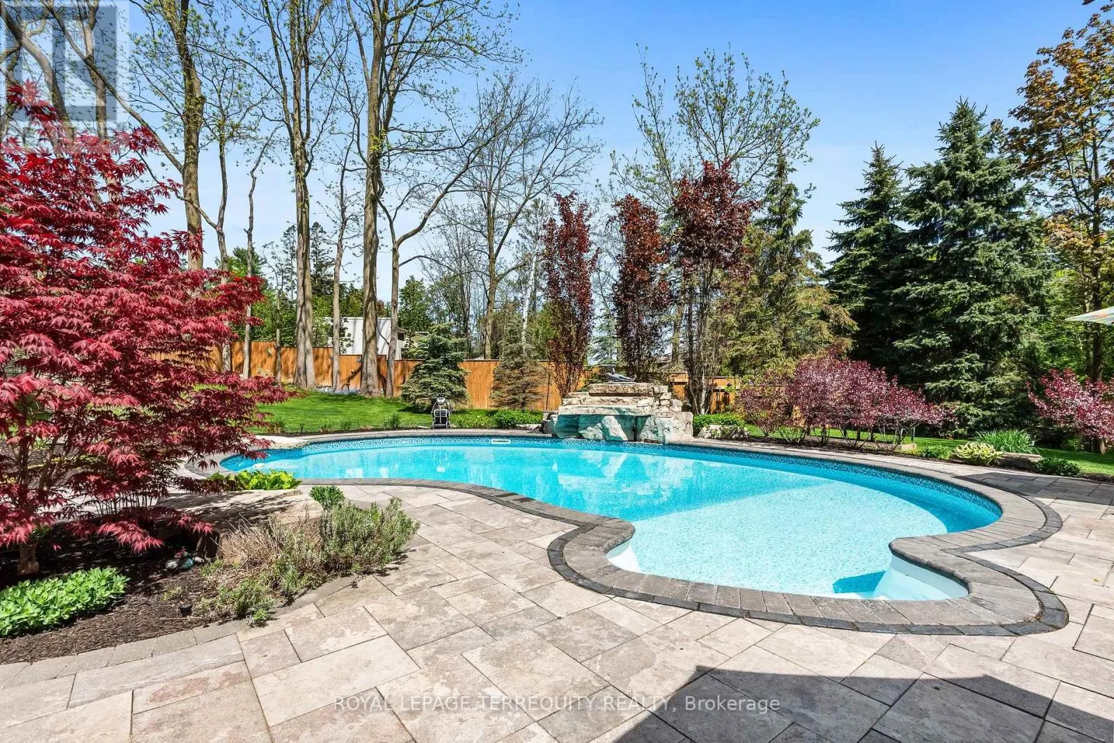 507 ROUGEMOUNT DRIVE
