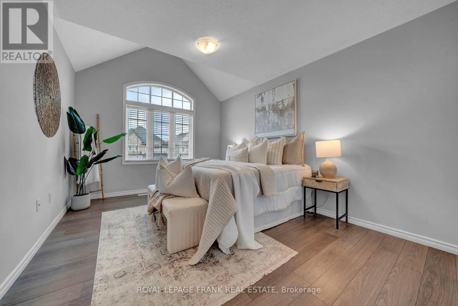 85 BUTSON CRESCENT