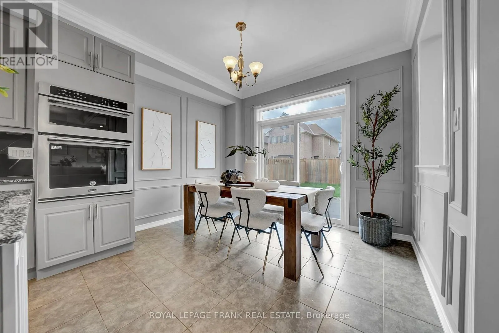 85 BUTSON CRESCENT