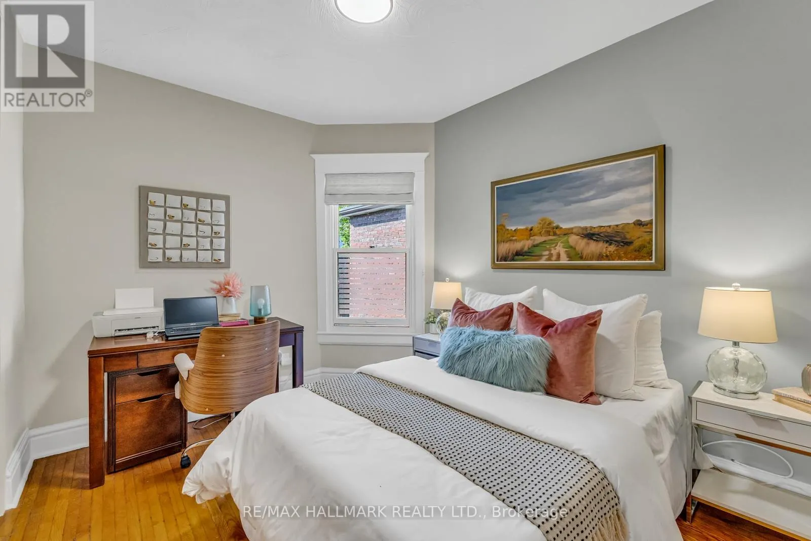 63 EASTMOUNT AVENUE
