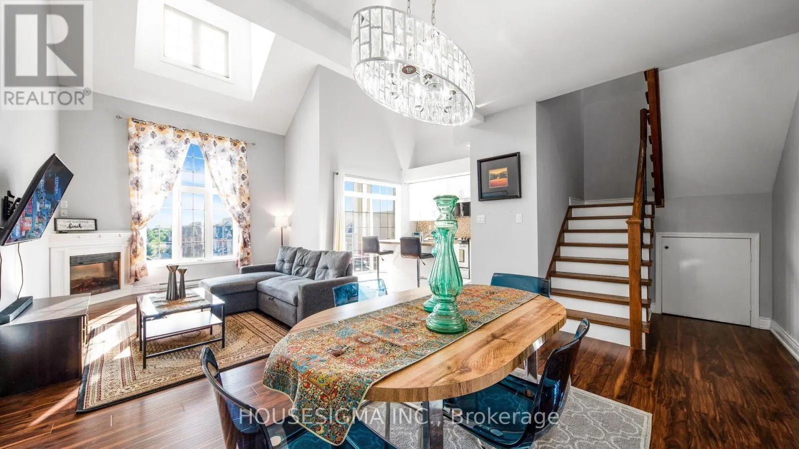 18 LOVEGROVE LANE