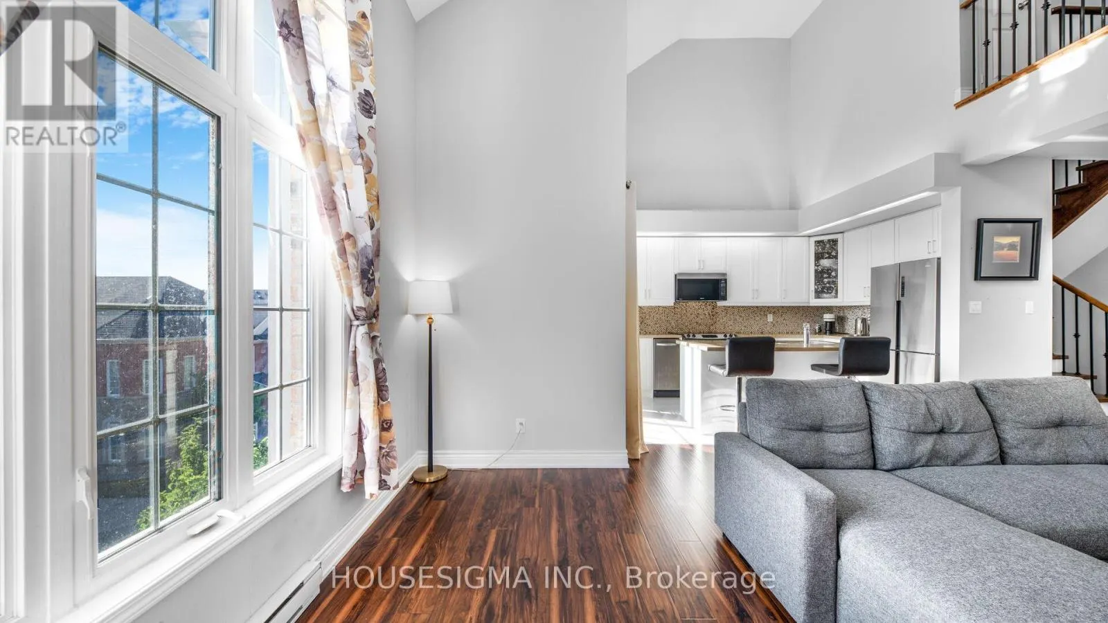 18 LOVEGROVE LANE