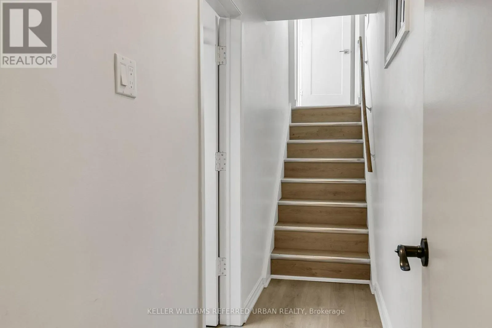 106 LEYTON AVENUE