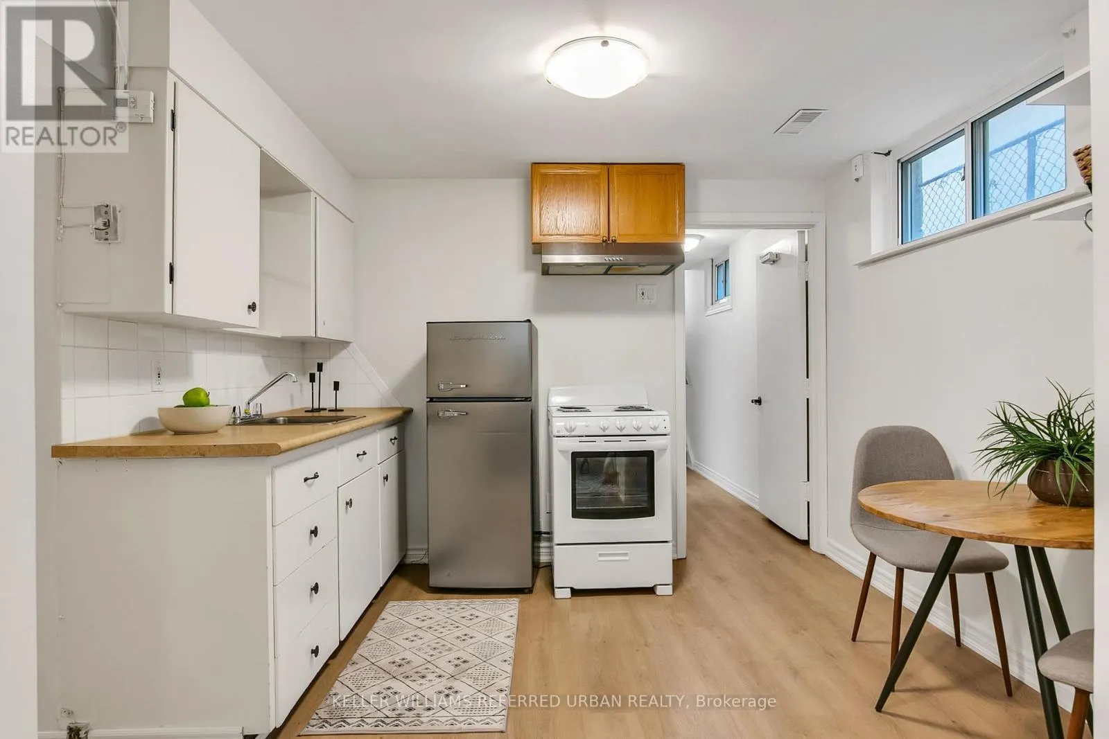 106 LEYTON AVENUE