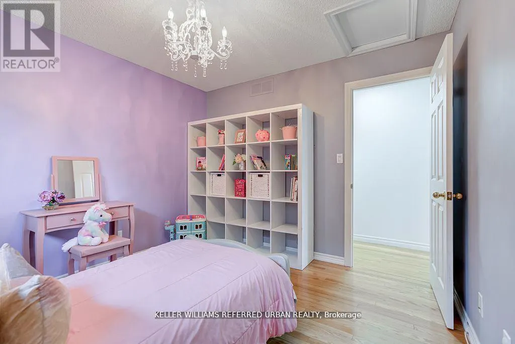 2 THISTLEDOWN CRESCENT