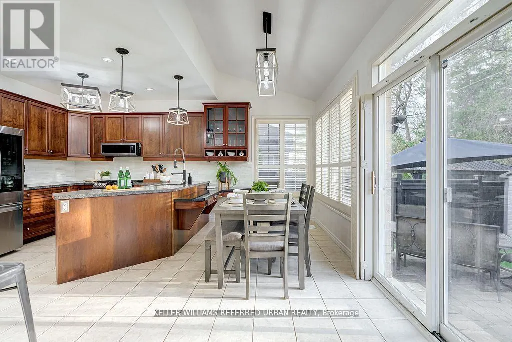 2 THISTLEDOWN CRESCENT