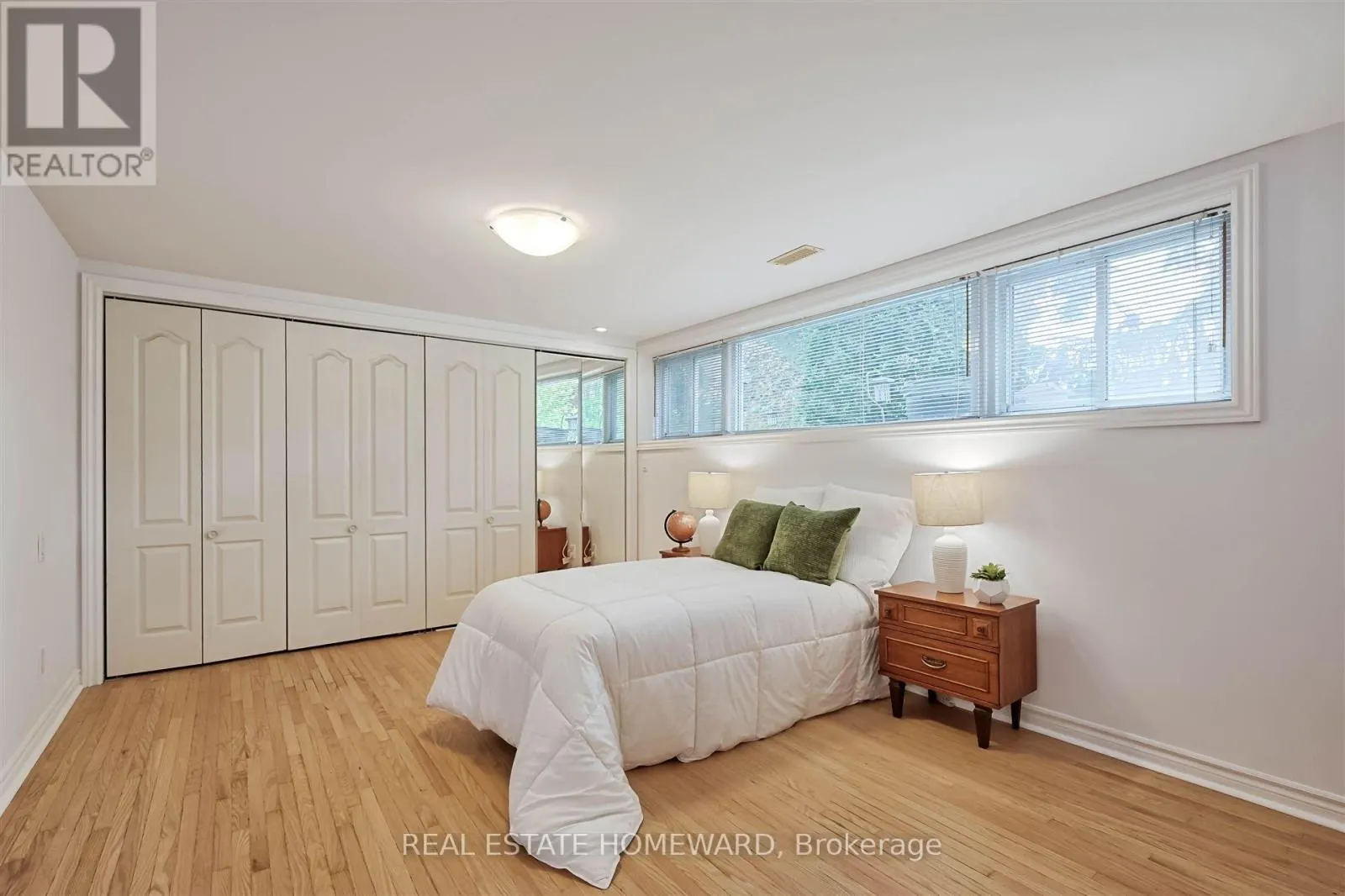 8 BURNVIEW CRESCENT