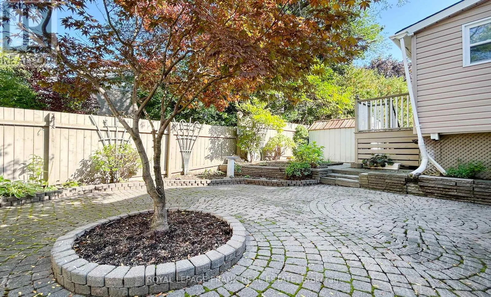 655 BERMUDA AVENUE