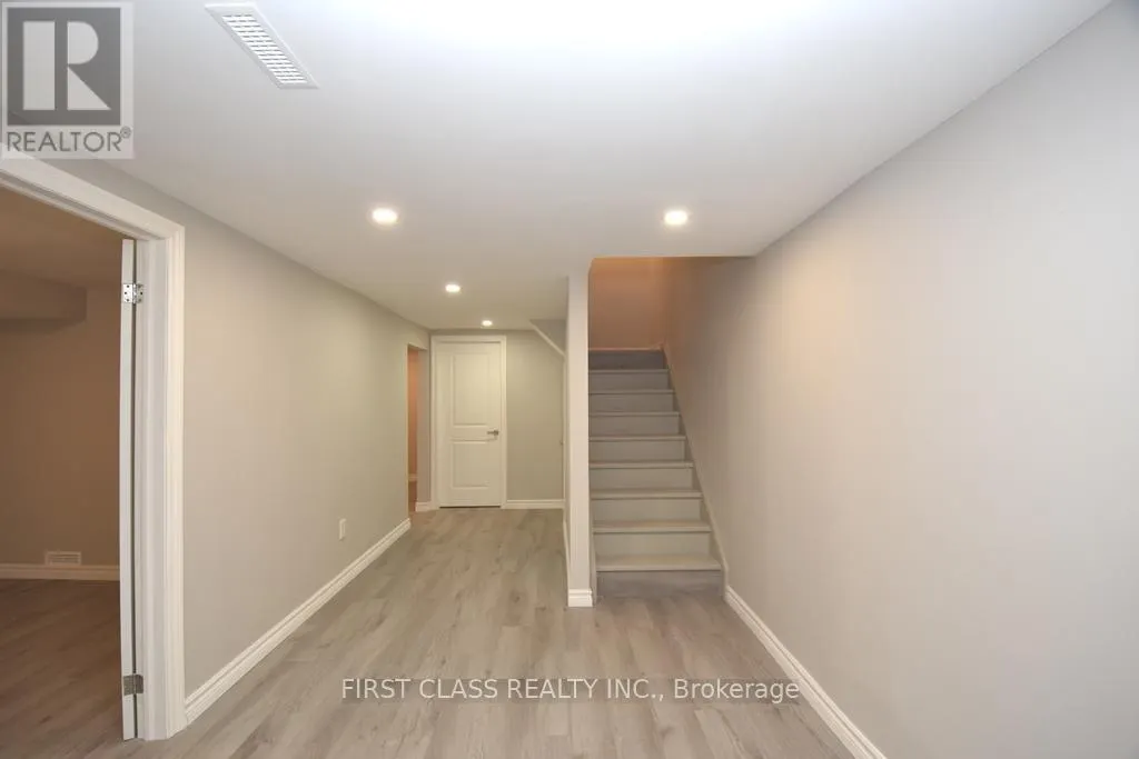 58 BRADSTONE SQUARE