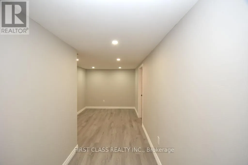 58 BRADSTONE SQUARE