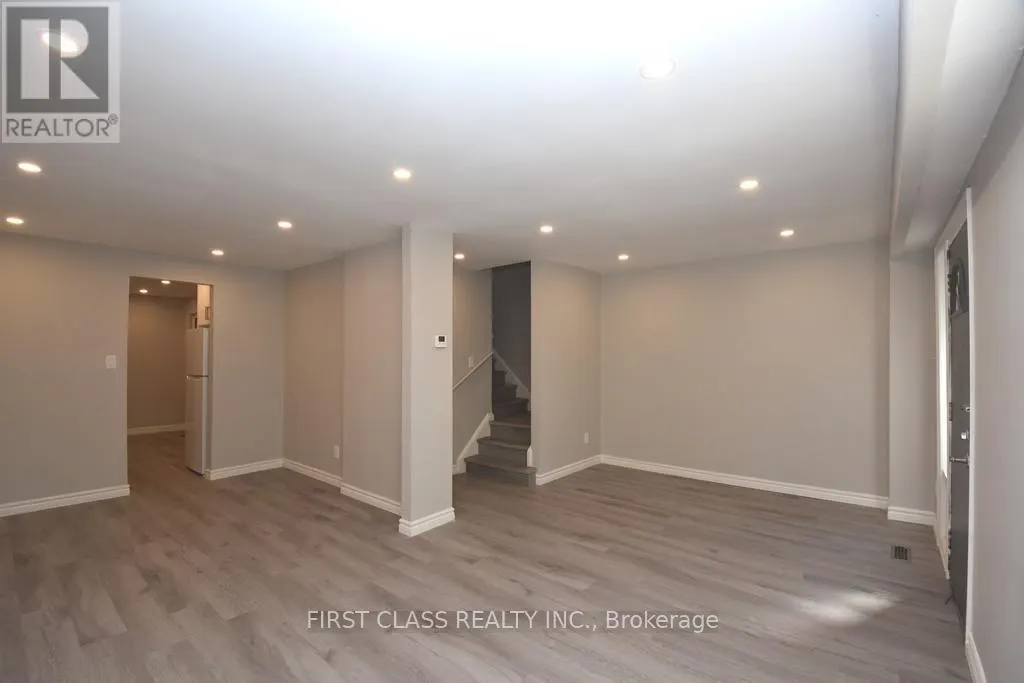 58 BRADSTONE SQUARE