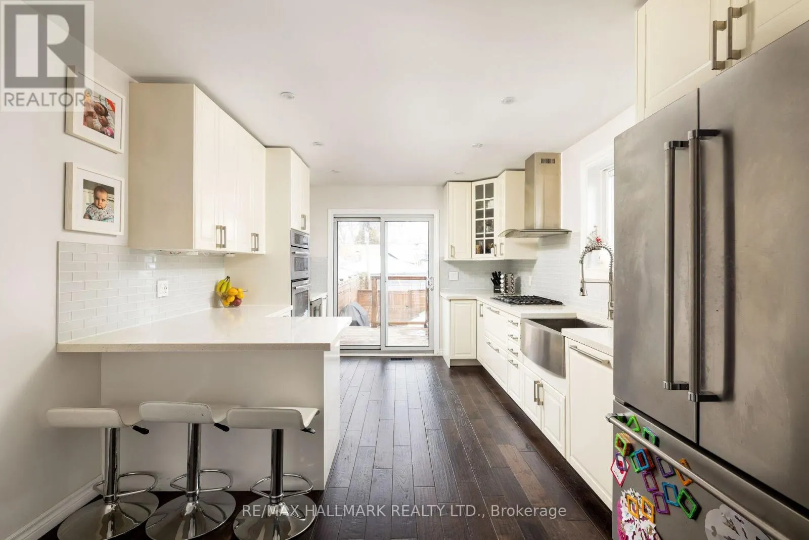 1 HERBERT AVENUE