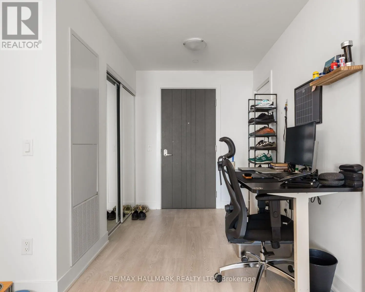 PH20 - 2545 SIMCOE STREET