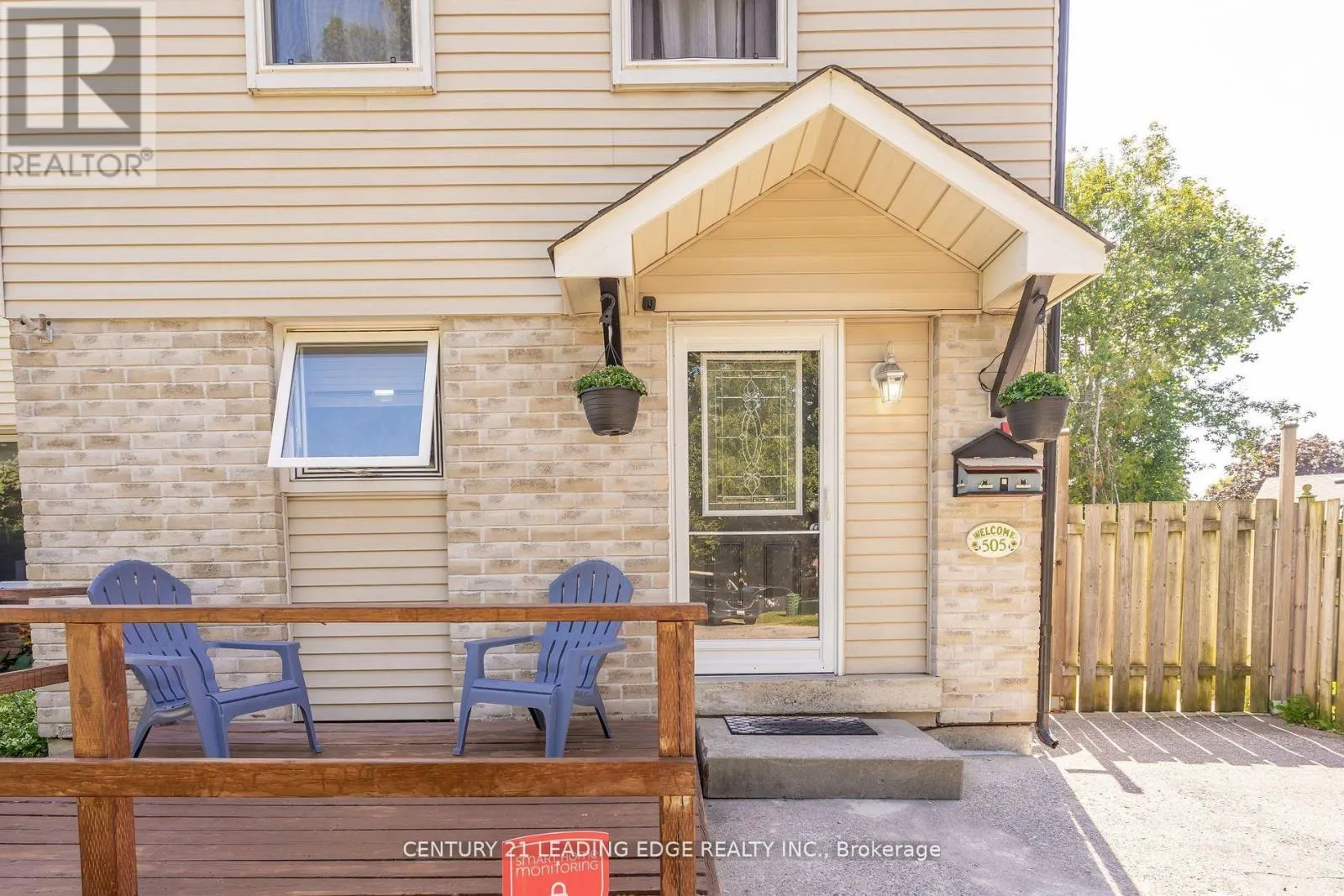 505 LANCELOT CRESCENT