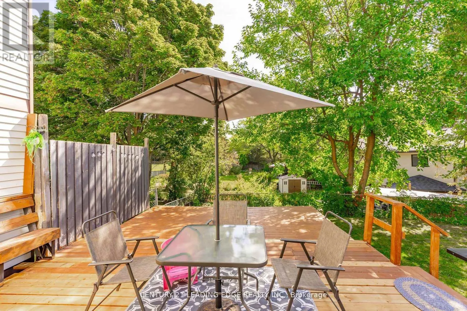 505 LANCELOT CRESCENT