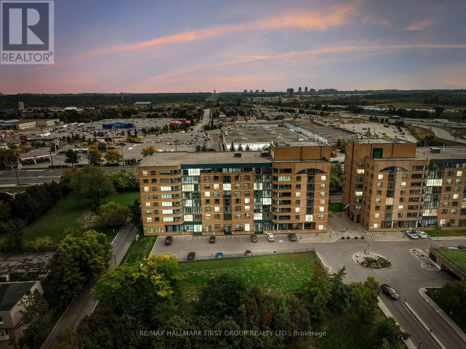 610 - 1665 PICKERING PARKWAY