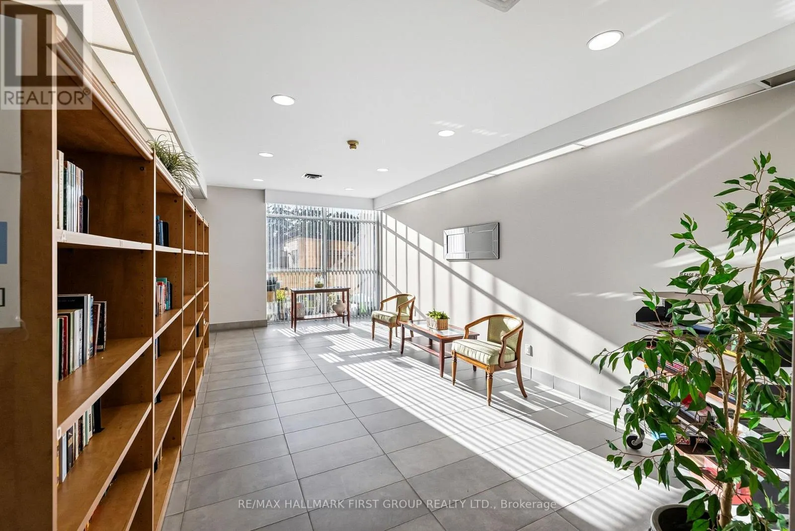 610 - 1665 PICKERING PARKWAY