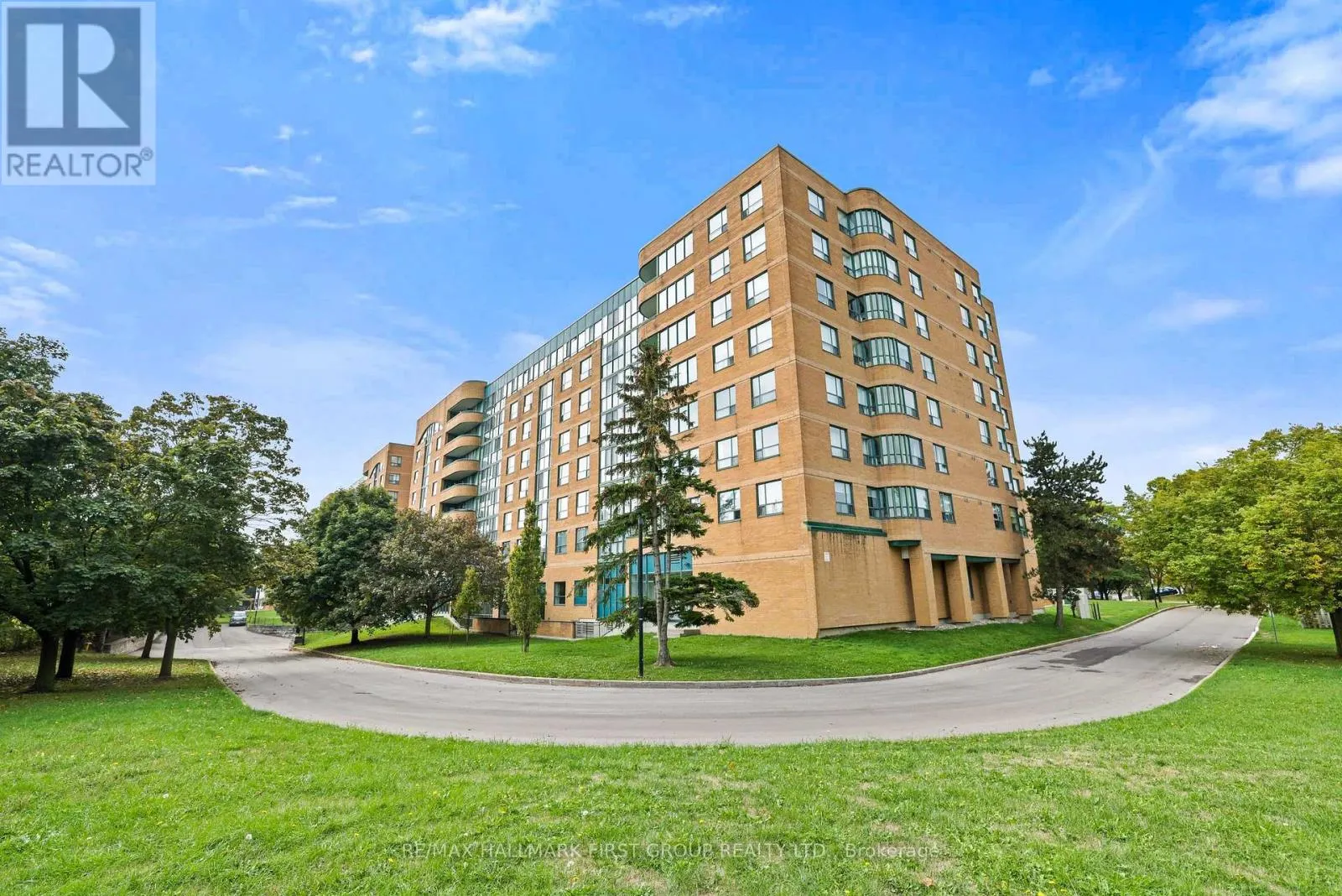 610 - 1665 PICKERING PARKWAY