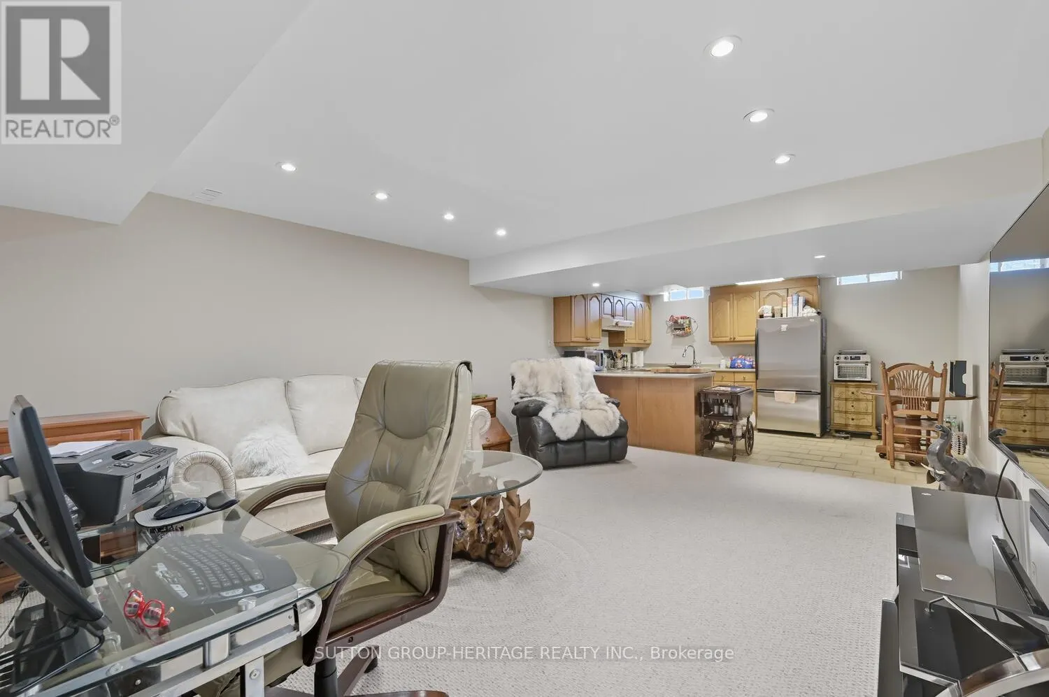 98 HOILE DRIVE