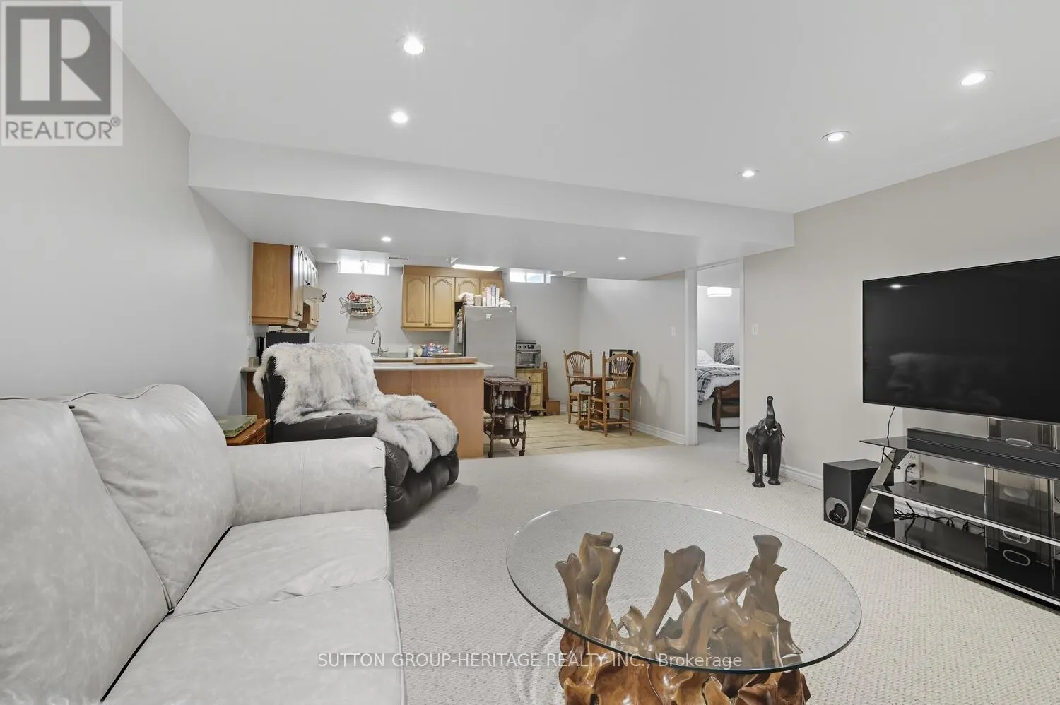 98 HOILE DRIVE