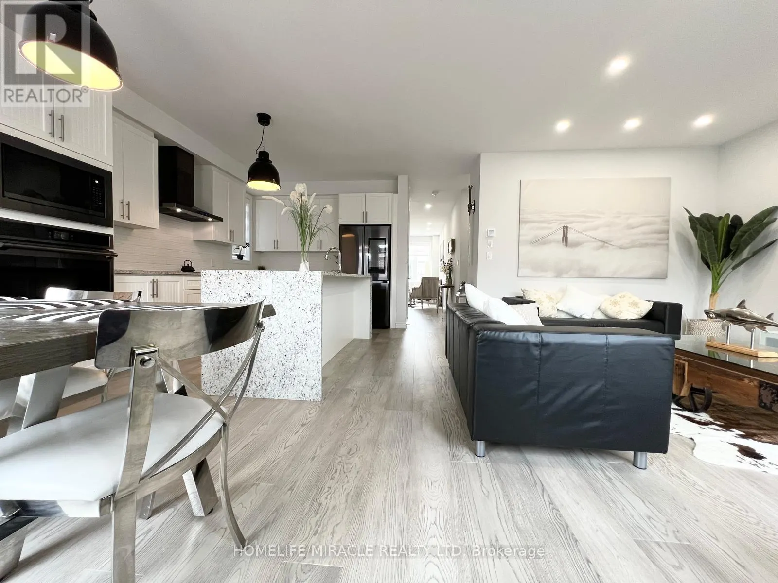 1017 LOCKIE DRIVE