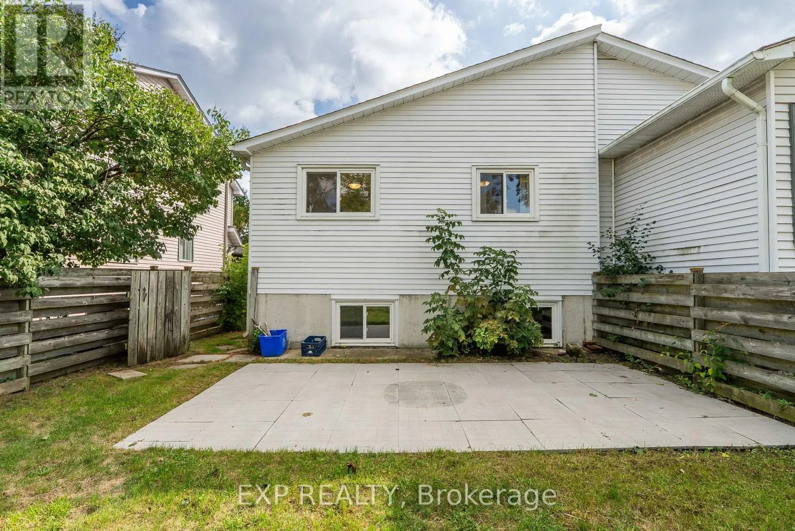236 NORTHMINSTER COURT