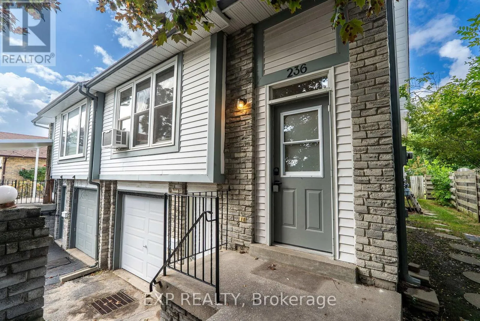 236 NORTHMINSTER COURT