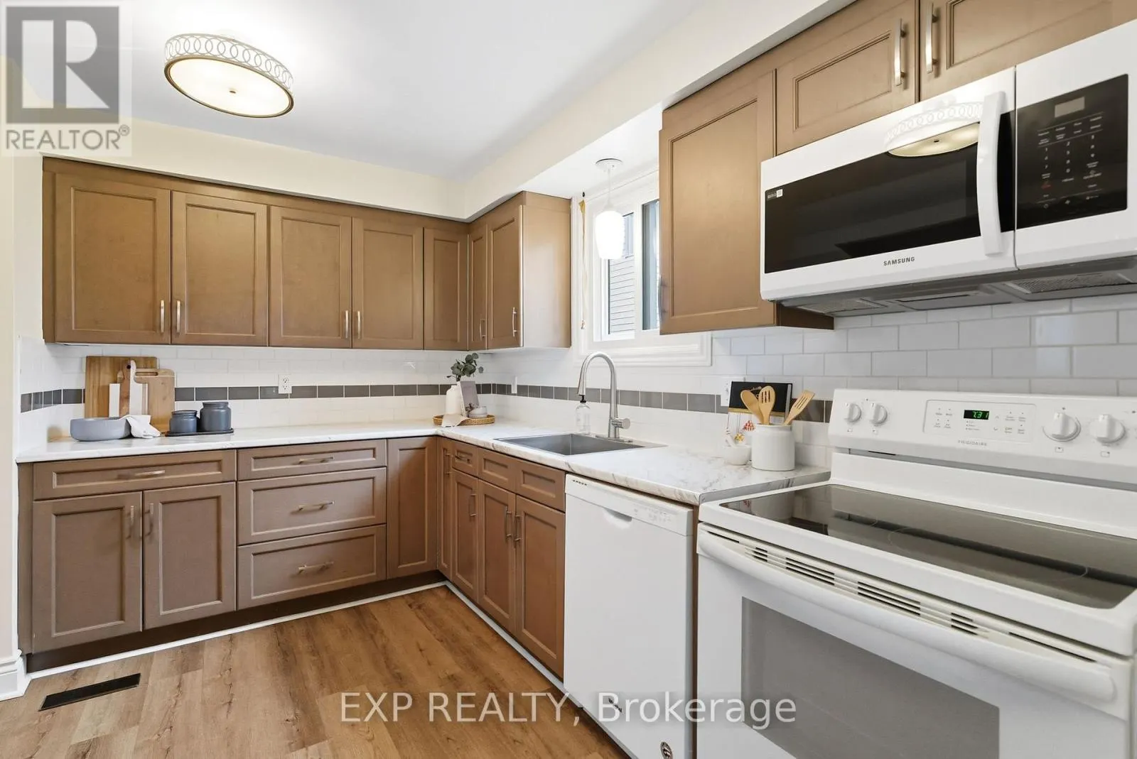 236 NORTHMINSTER COURT