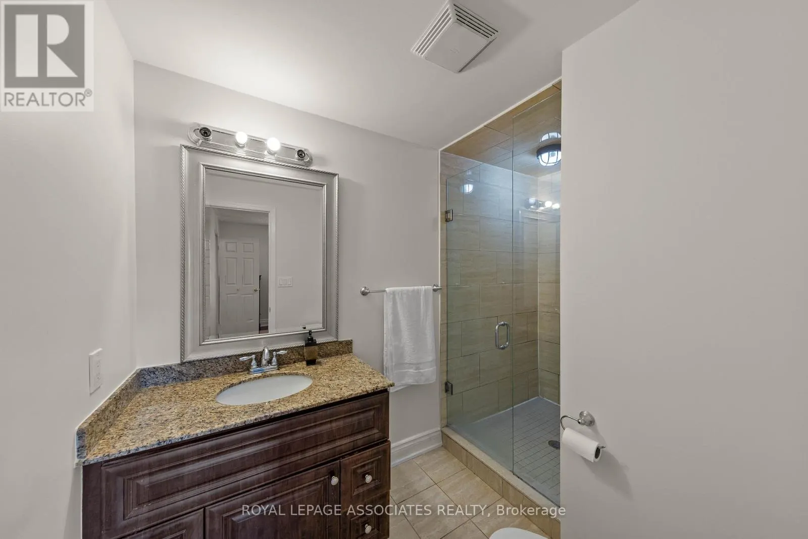 47 WHITEWAY COURT