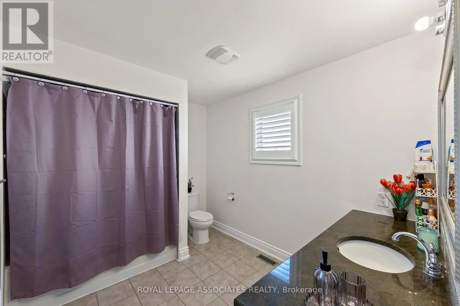 47 WHITEWAY COURT