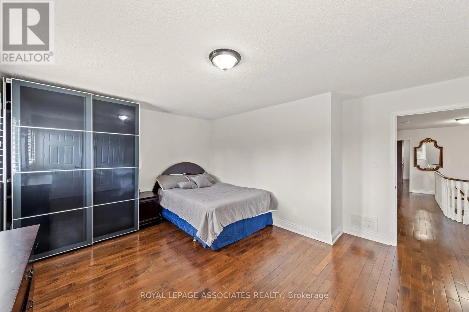 47 WHITEWAY COURT