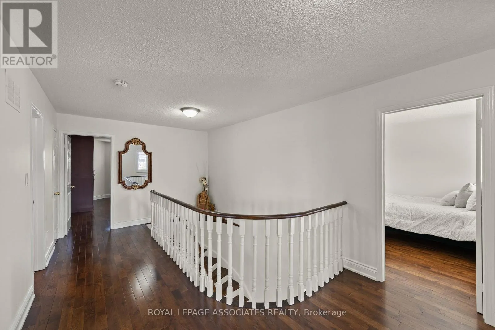 47 WHITEWAY COURT