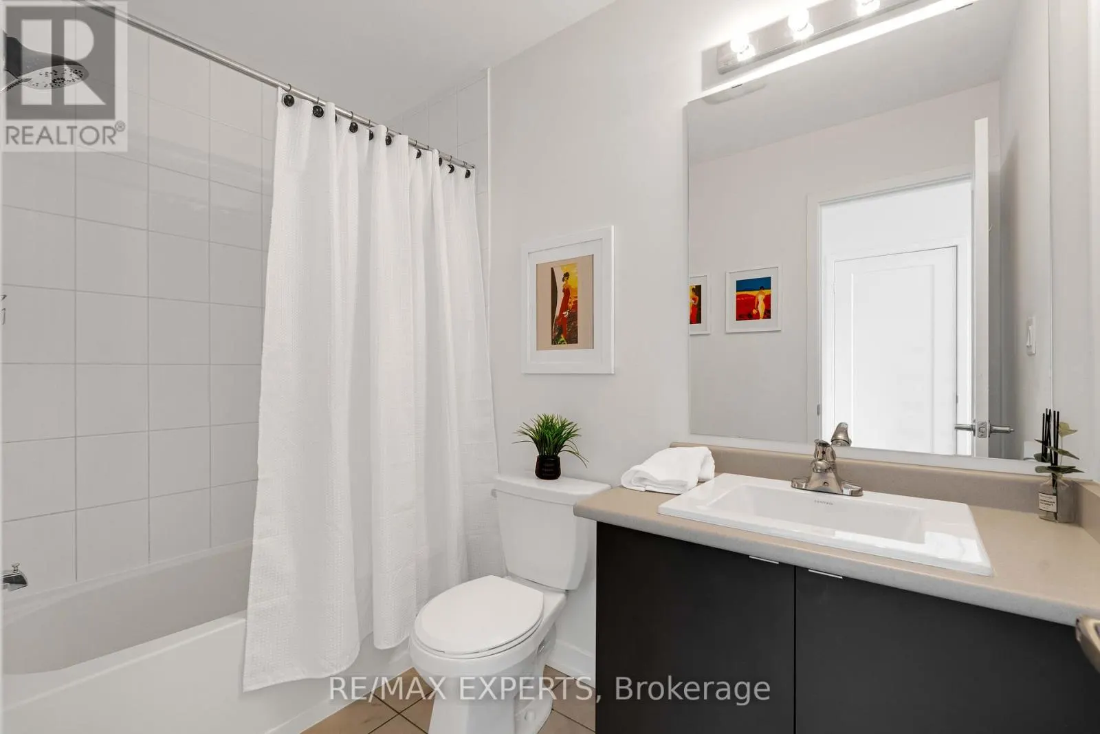 309 - 2550 CASTLEGATE CROSSING W