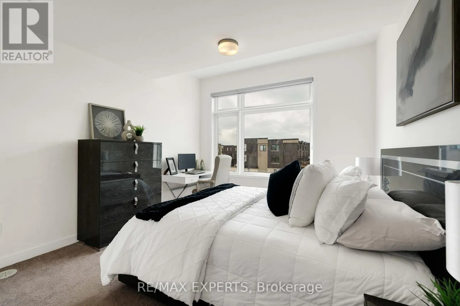 309 - 2550 CASTLEGATE CROSSING W