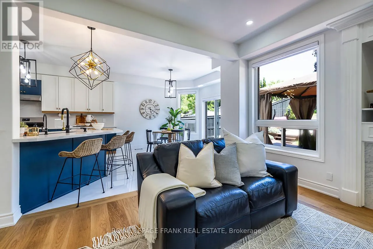 1533 CLEARBROOK DRIVE