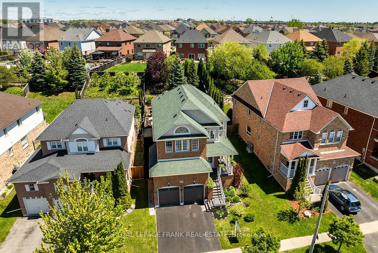 1533 CLEARBROOK DRIVE