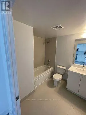 1511 - 2550 SIMCOE STREET N