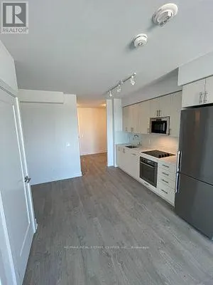 1511 - 2550 SIMCOE STREET N