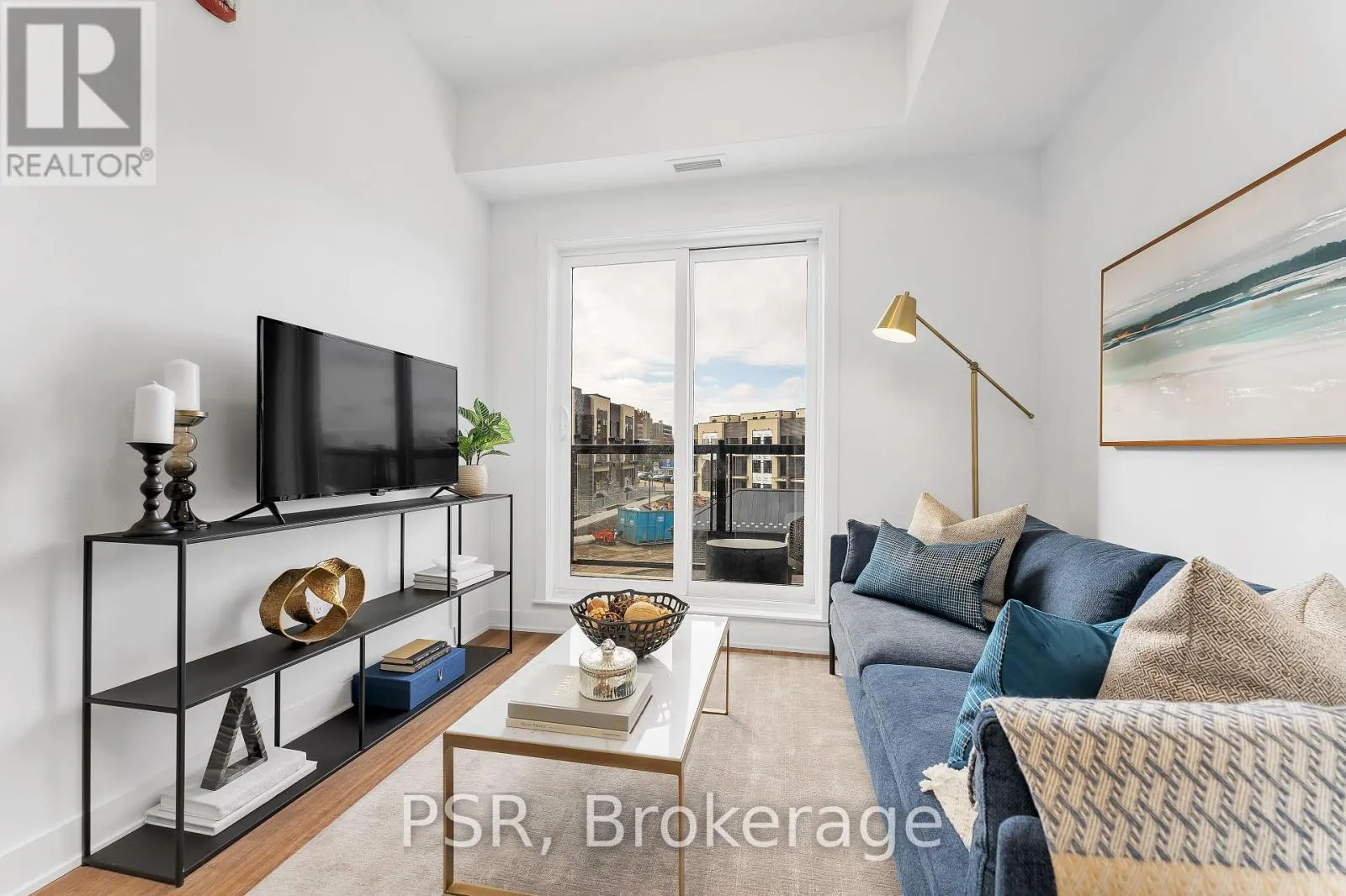 321 - 41 DANFORTH ROAD