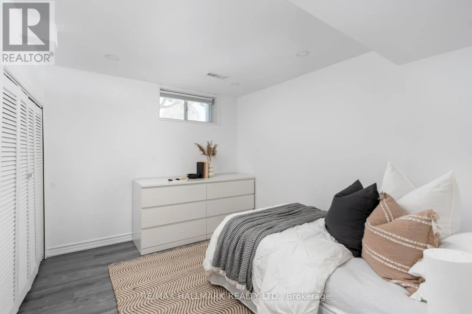 1 ARNHAM ROAD