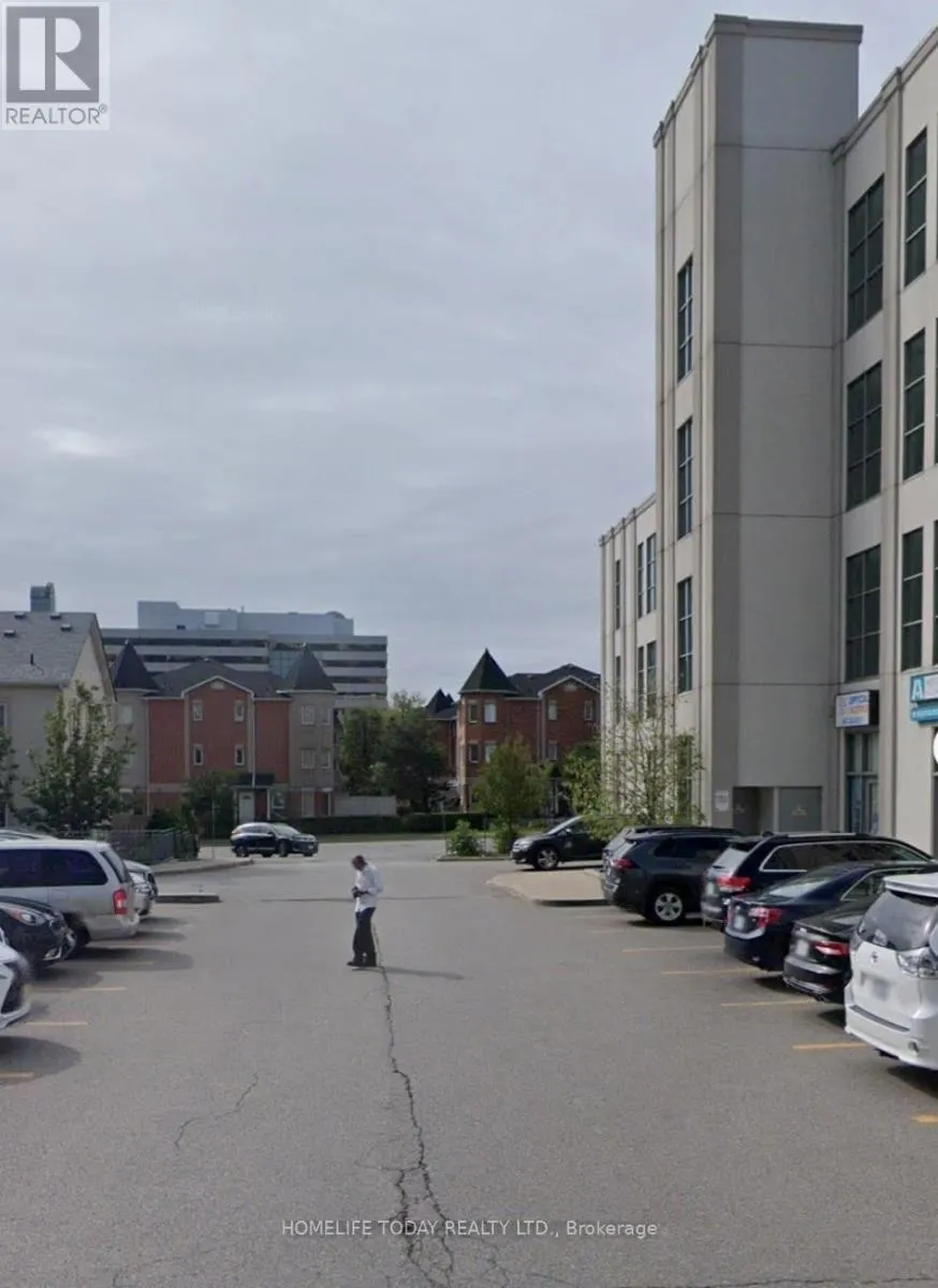 303 - 1585 MARKHAM ROAD