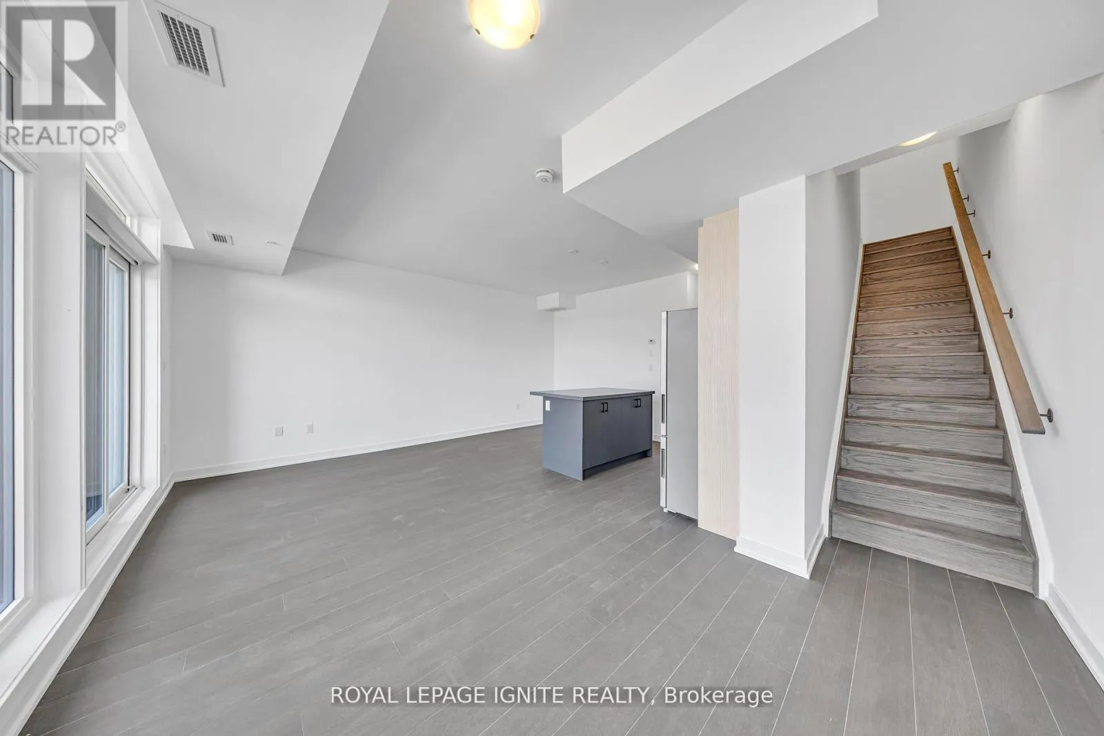 27 - 188 ANGUS DRIVE