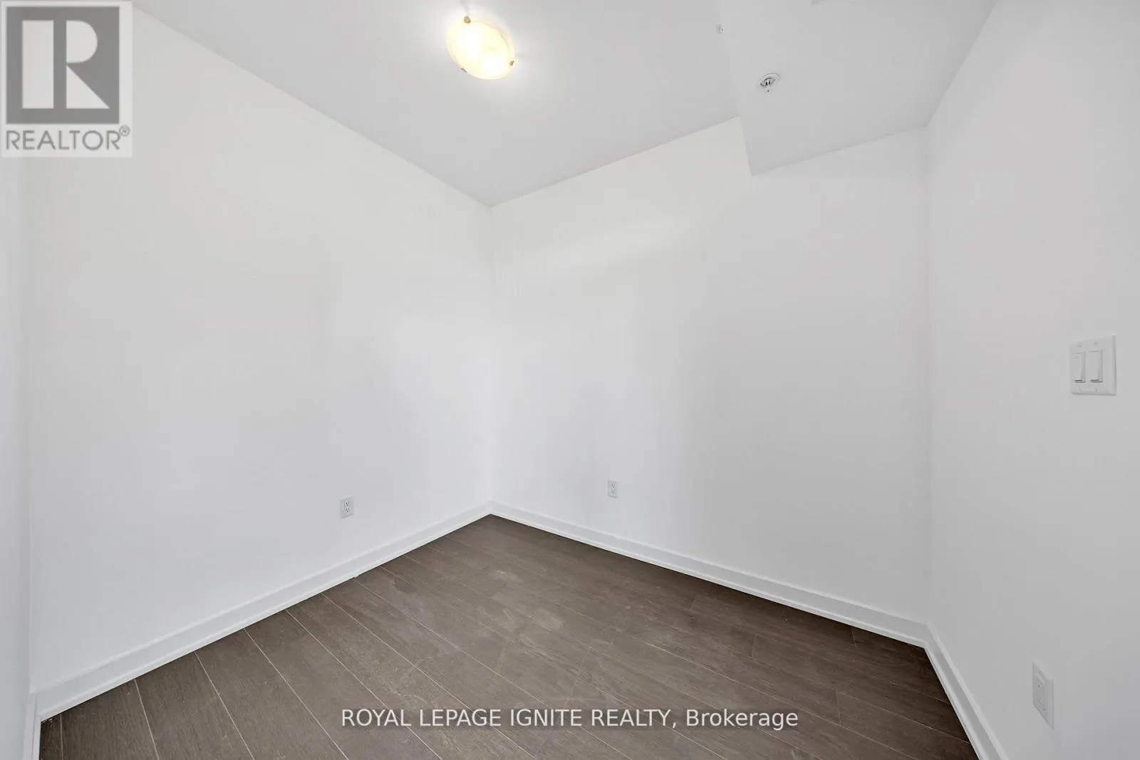 27 - 188 ANGUS DRIVE