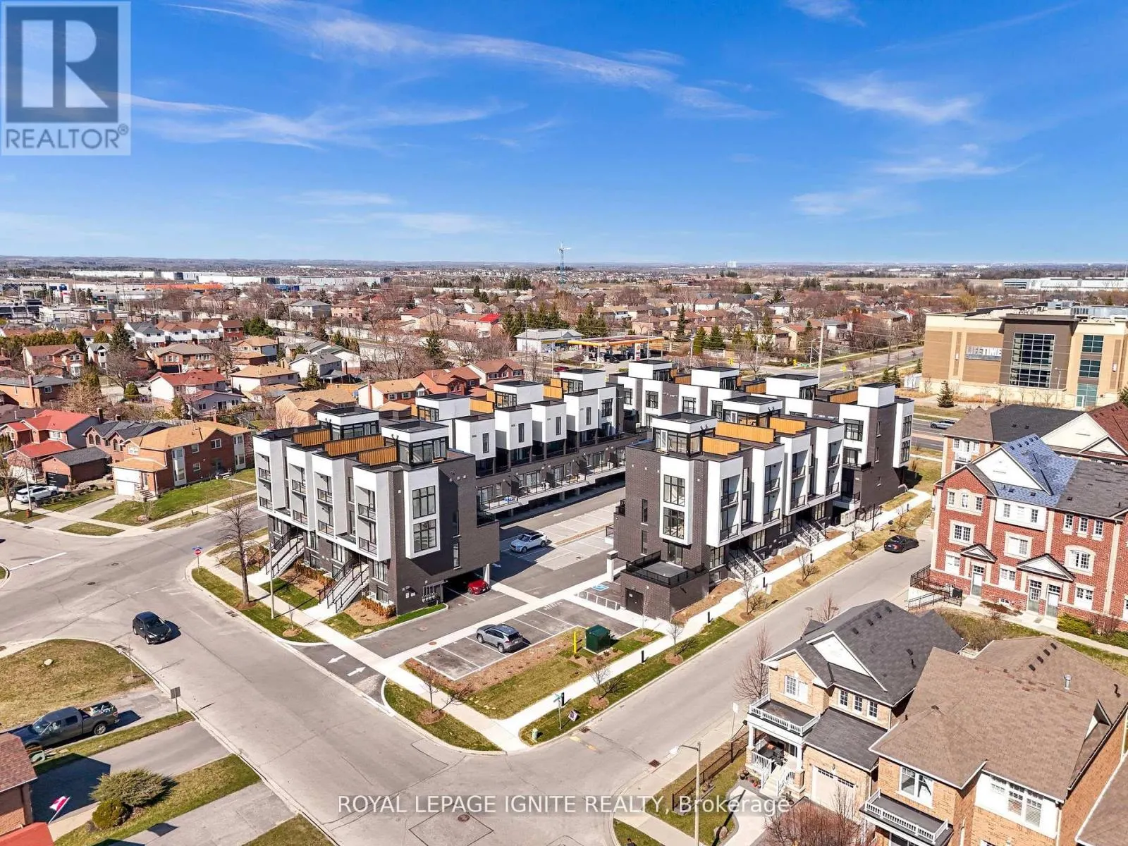 27 - 188 ANGUS DRIVE