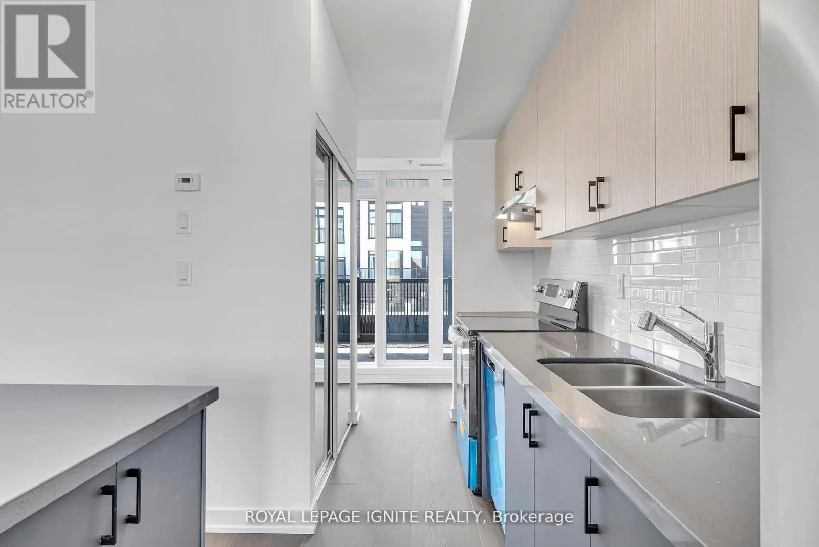 27 - 188 ANGUS DRIVE
