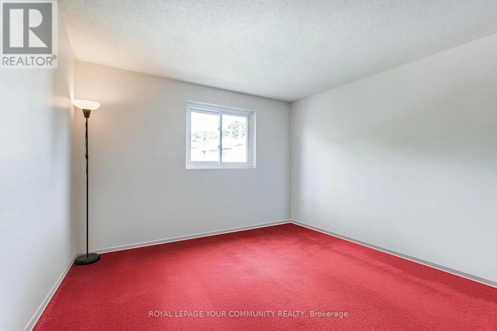 17 TRURO CRESCENT
