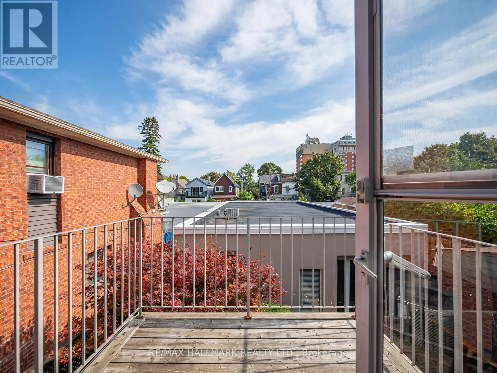 839 CARLAW AVENUE