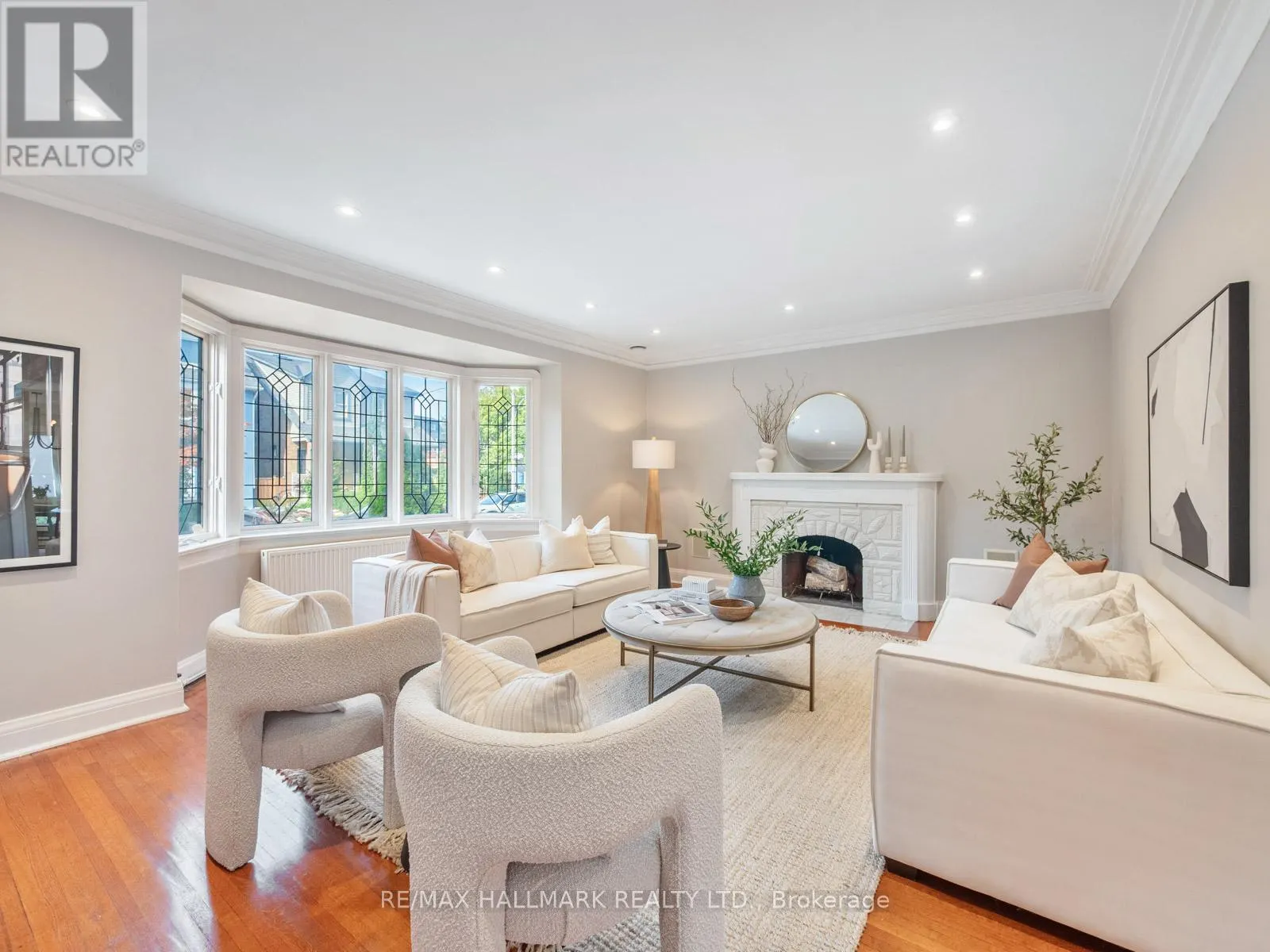 839 CARLAW AVENUE
