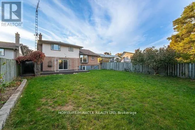 483 LABRADOR DRIVE